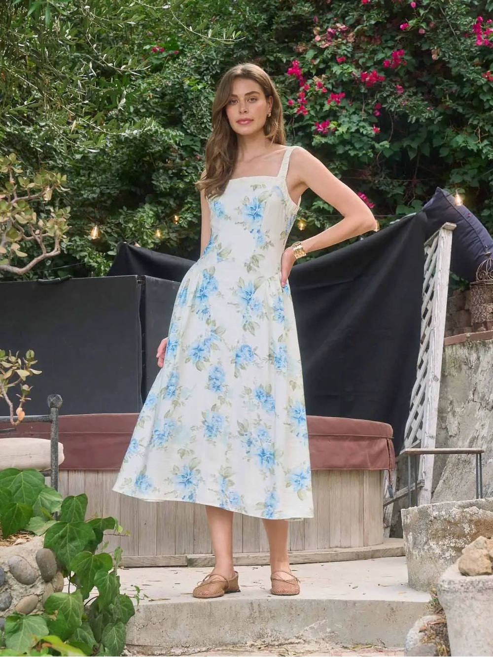 Moon River Blue Floral Midi Dress | Linen Blend | Cottagecore | Size M